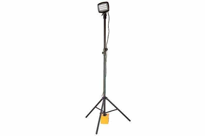 NightSearcher Solaris MegaStar 20K Rechargeable SLA Floodlight - NSSOLARISMEGA20K-SLA-24